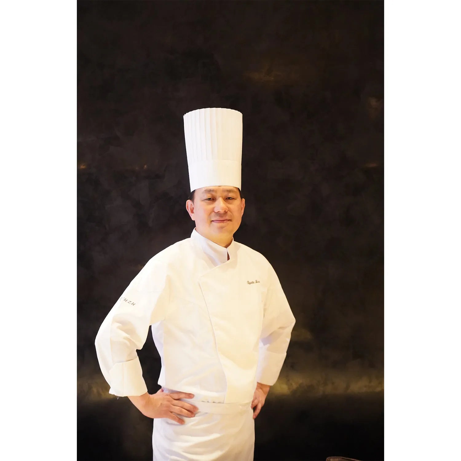 【六本木】レストランリューズ　飯塚隆太監修国産牛のビーフシチュー 4食