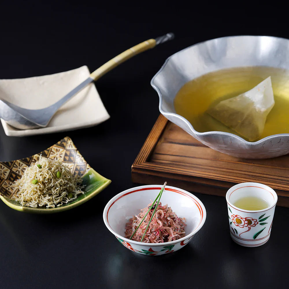 【下鴨茶寮】料亭のお出汁とちりめん山椒2色添え