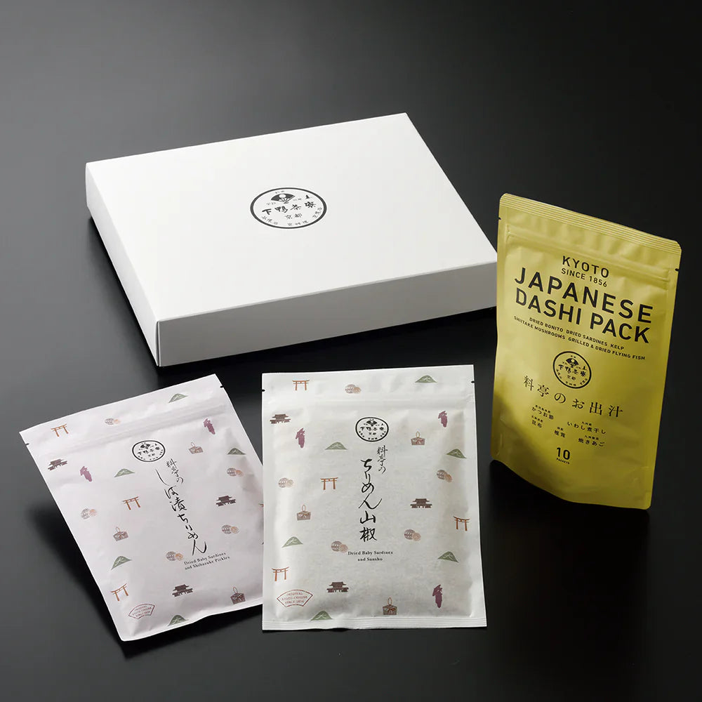 【下鴨茶寮】料亭のお出汁とちりめん山椒2色添え