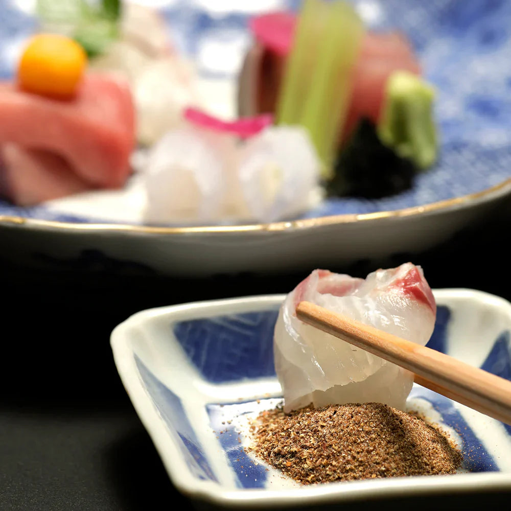 【下鴨茶寮】料亭の粉しょうゆギフトボックス(赤巾着+陶器)