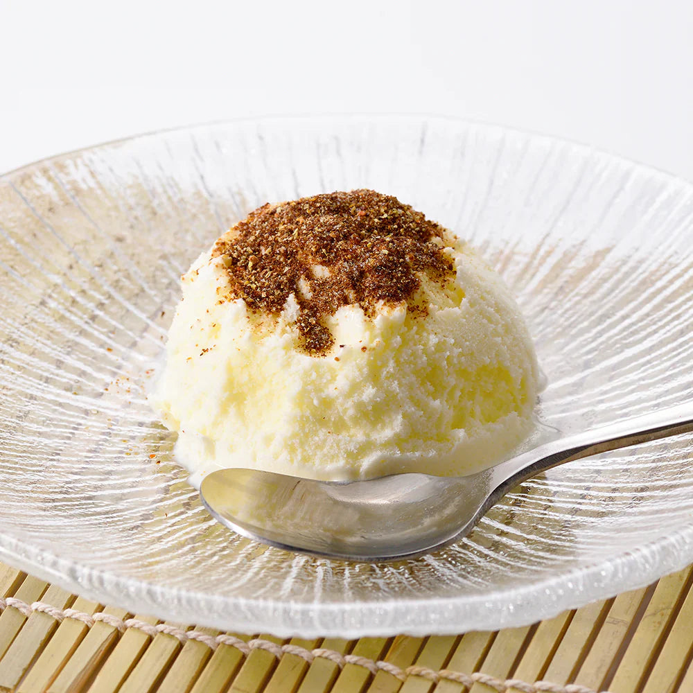 【下鴨茶寮】料亭の粉しょうゆギフトボックス(赤巾着+陶器)