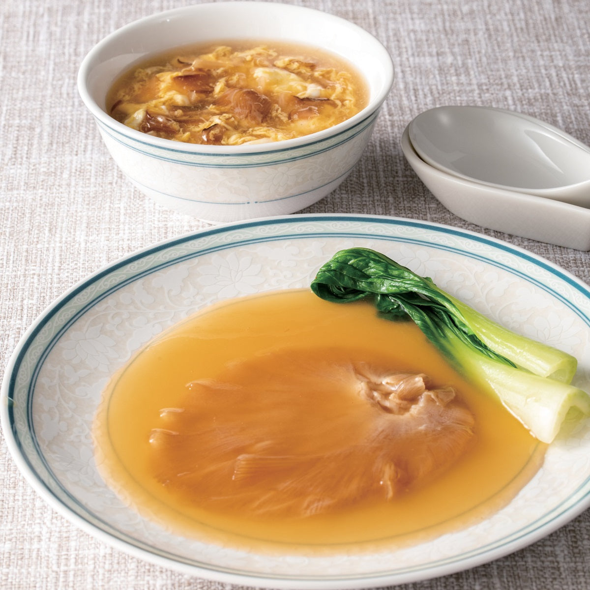 【石渡商店】 吉切鮫の胸びれ姿煮とふかひれスープセット