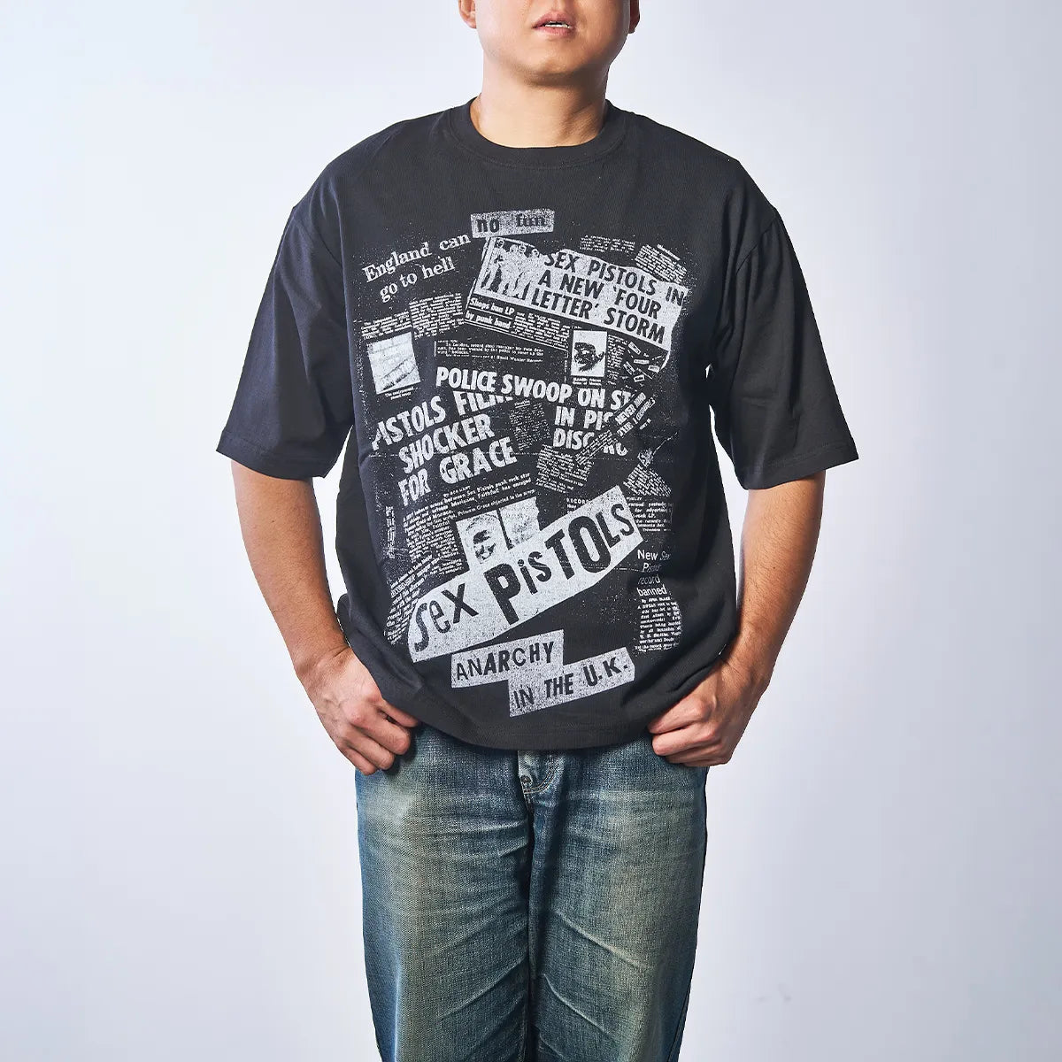 セックス・ピストルズ newspaper Tシャツ(ジョンブル/JOHNBULL)