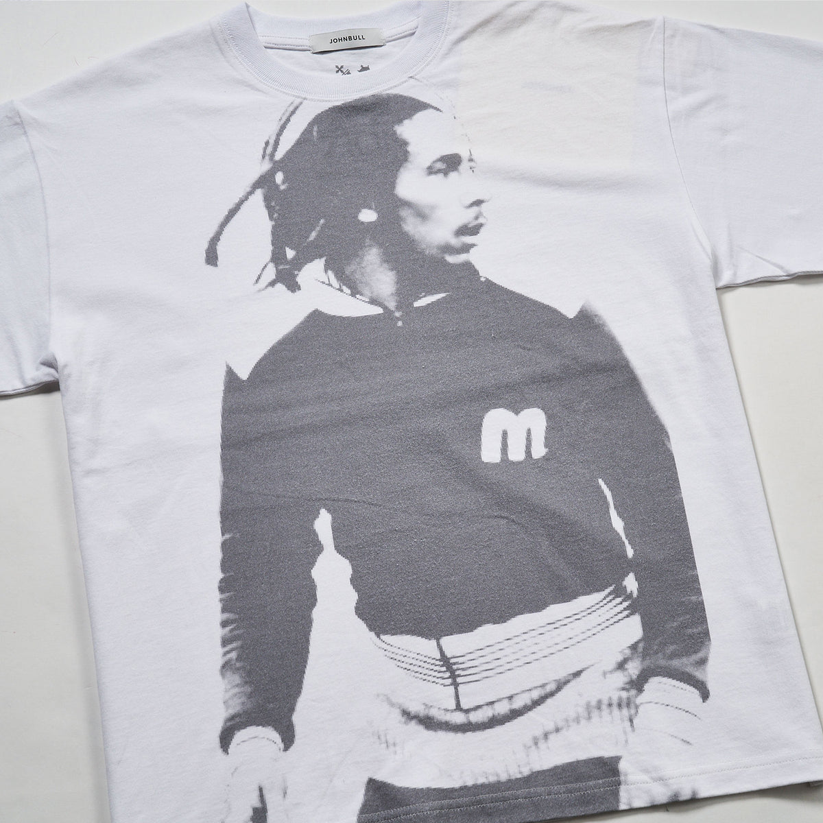 ボブ・マーリー playing soccer Tシャツ(ジョンブル/JOHNBULL)