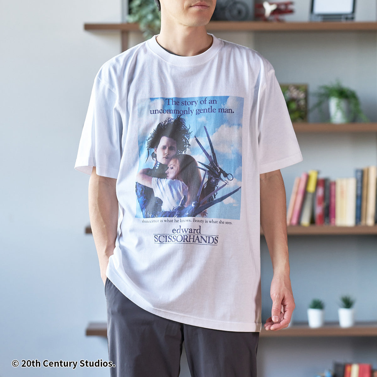 映画『シザーハンズ』グラフィックTシャツ/エドワード＆キム | WOWOW百貨店