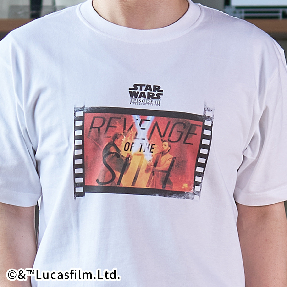 「スター・ウォーズ」ライトセーバーデュエル　Tシャツ　エピソード3