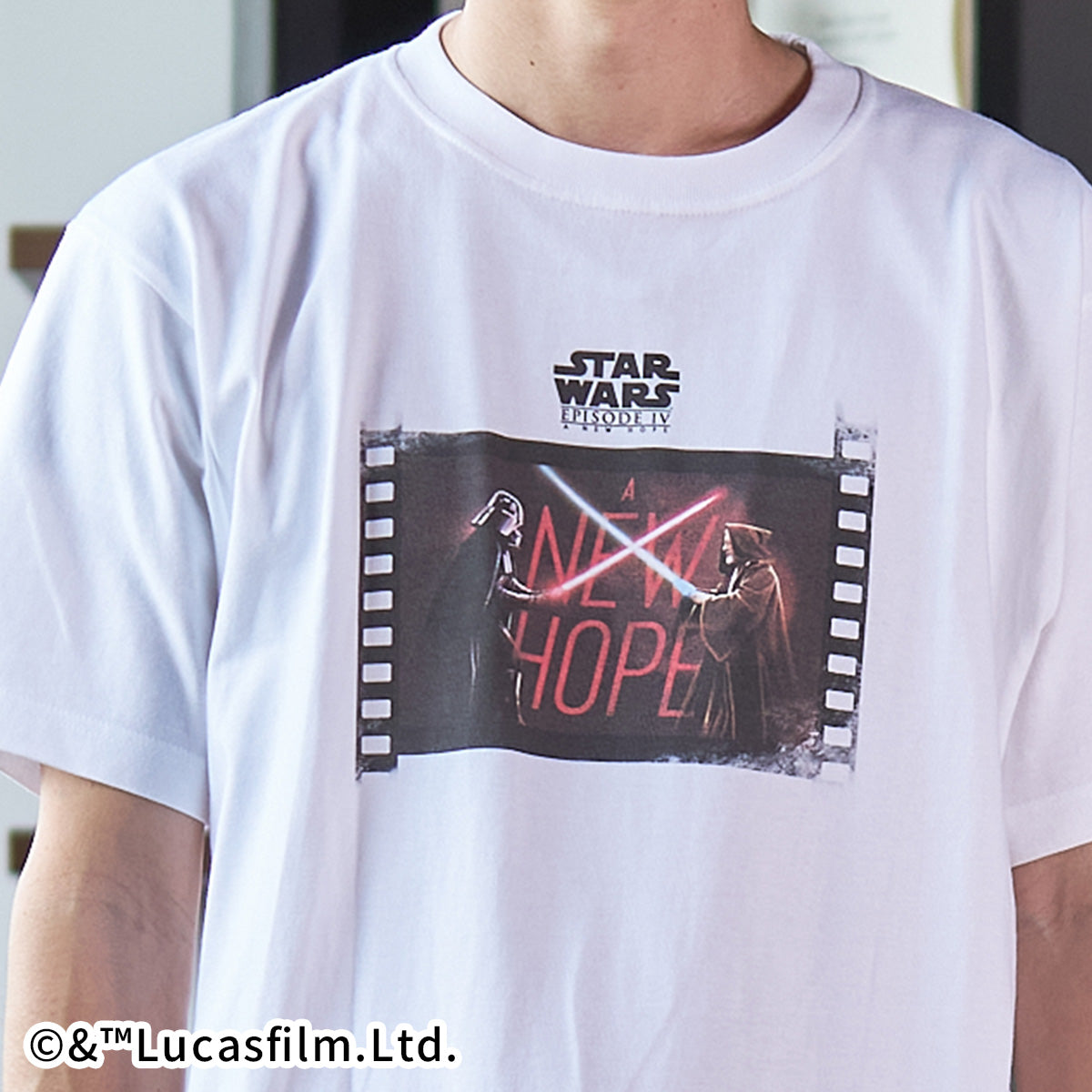 「スター・ウォーズ」ライトセーバーデュエル　Tシャツ　エピソード4