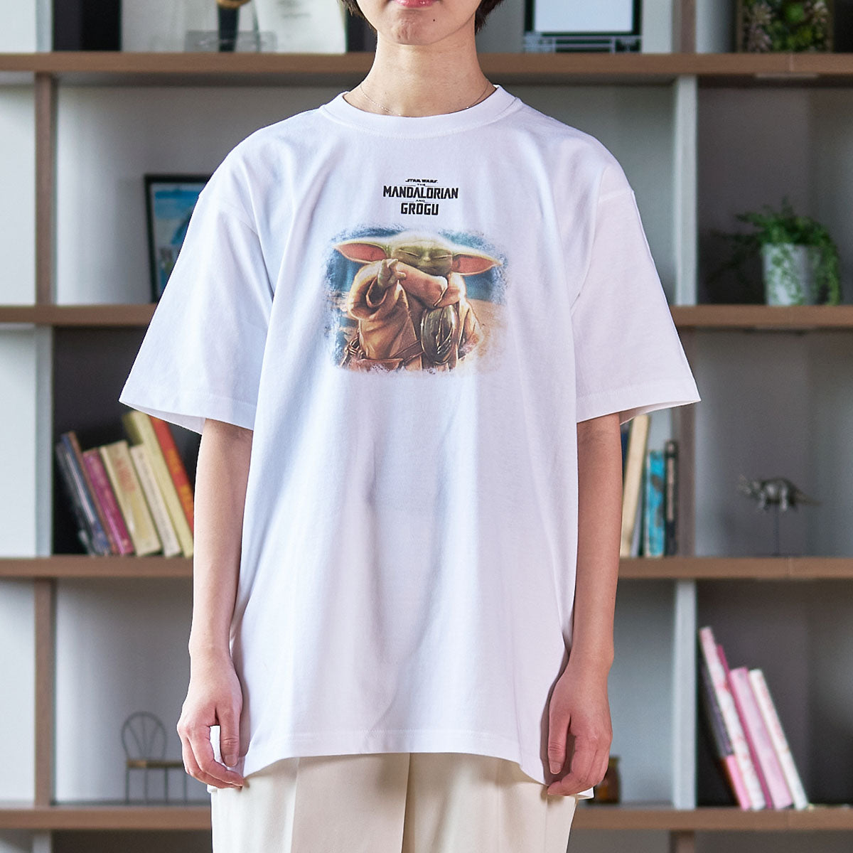 スター・ウォーズ／マンダロリアン・アンド・グローグー』 Tシャツ