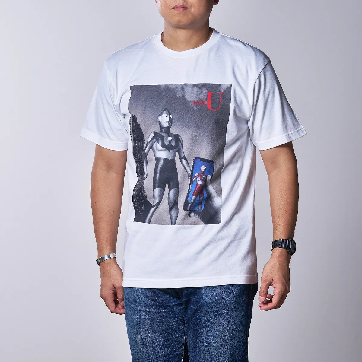 「ウルトラマンシリーズ」Tシャツ　ウルトラマンがいる！
