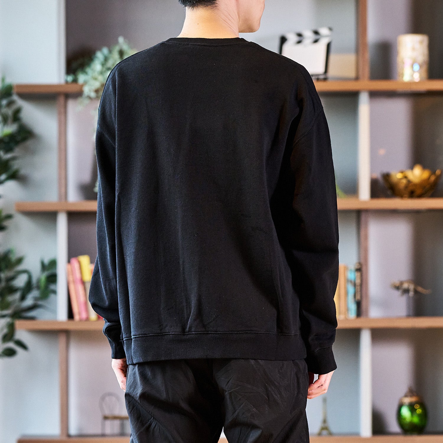 新品❤️TFW フード付きブラックスウェット ドラマ「フレンズ」 スウェット | WOWOW百貨店