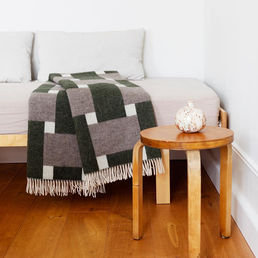 ラプアン カンクリのPUNOS ブランケット 130 x 180cm