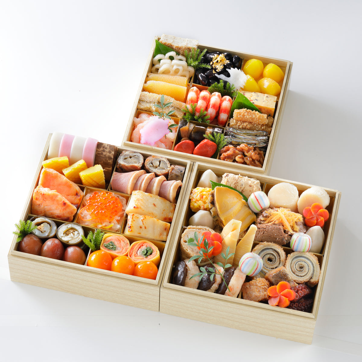 京都・たん熊北店 和風おせち三段重(3人前)※販売期限：12/20（日）まで